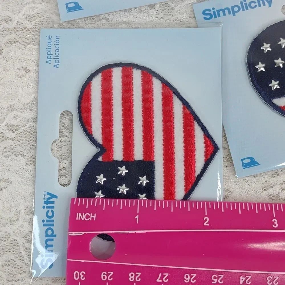 American Flag Heart Iron-On Embroidery Patch - Picture 5 of 9